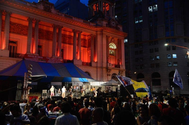 Rio de Janeiro teve manifesta&ccedil;&atilde;o cultural em defesa da Democracia, na Cinel&acirc;ndia