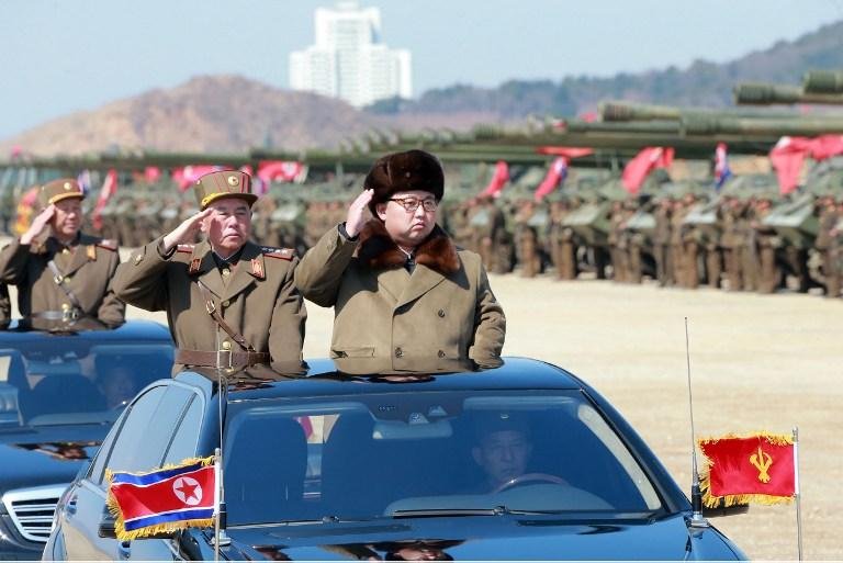 Coreia do Norte divulga v&iacute;deo com montagem de ataque submarino contra os EUA