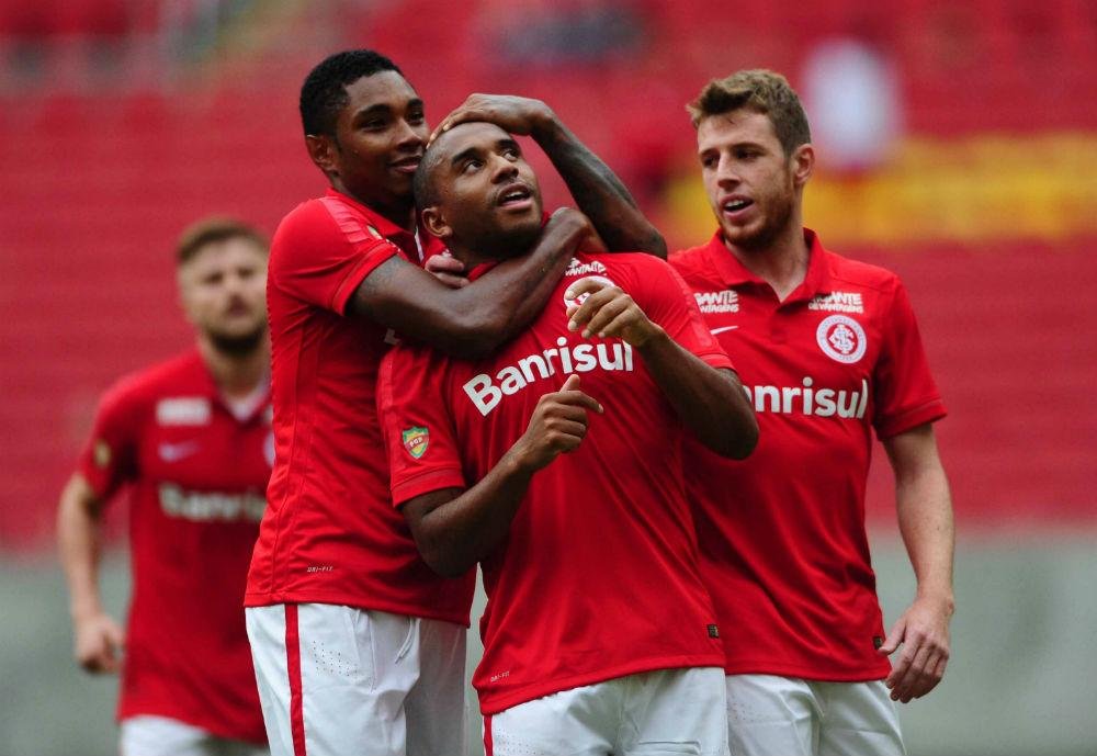 Anderson marcou um dos gols e deu a assist&ecirc;ncia para o primeiro