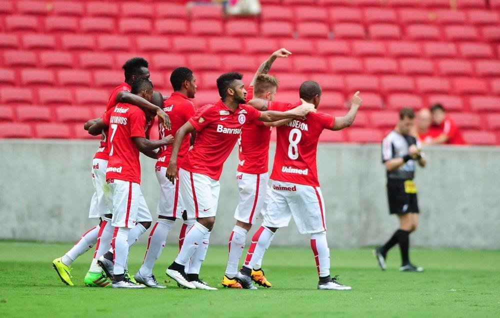 Inter espera at&eacute; cinco refor&ccedil;os