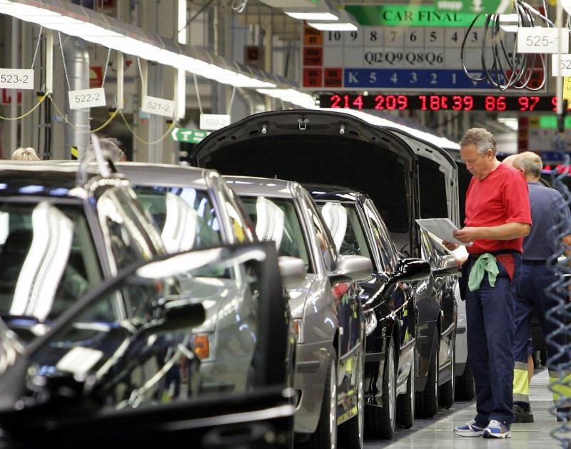 Retomada do setor automotivo ocorrer&aacute; no quarto trimestre, prev&ecirc; Anfavea