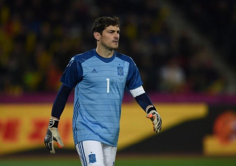 Goleiro da Espanha tornou-se o atleta com mais atua&ccedil;&otilde;es por uma sele&ccedil;&atilde;o europeia