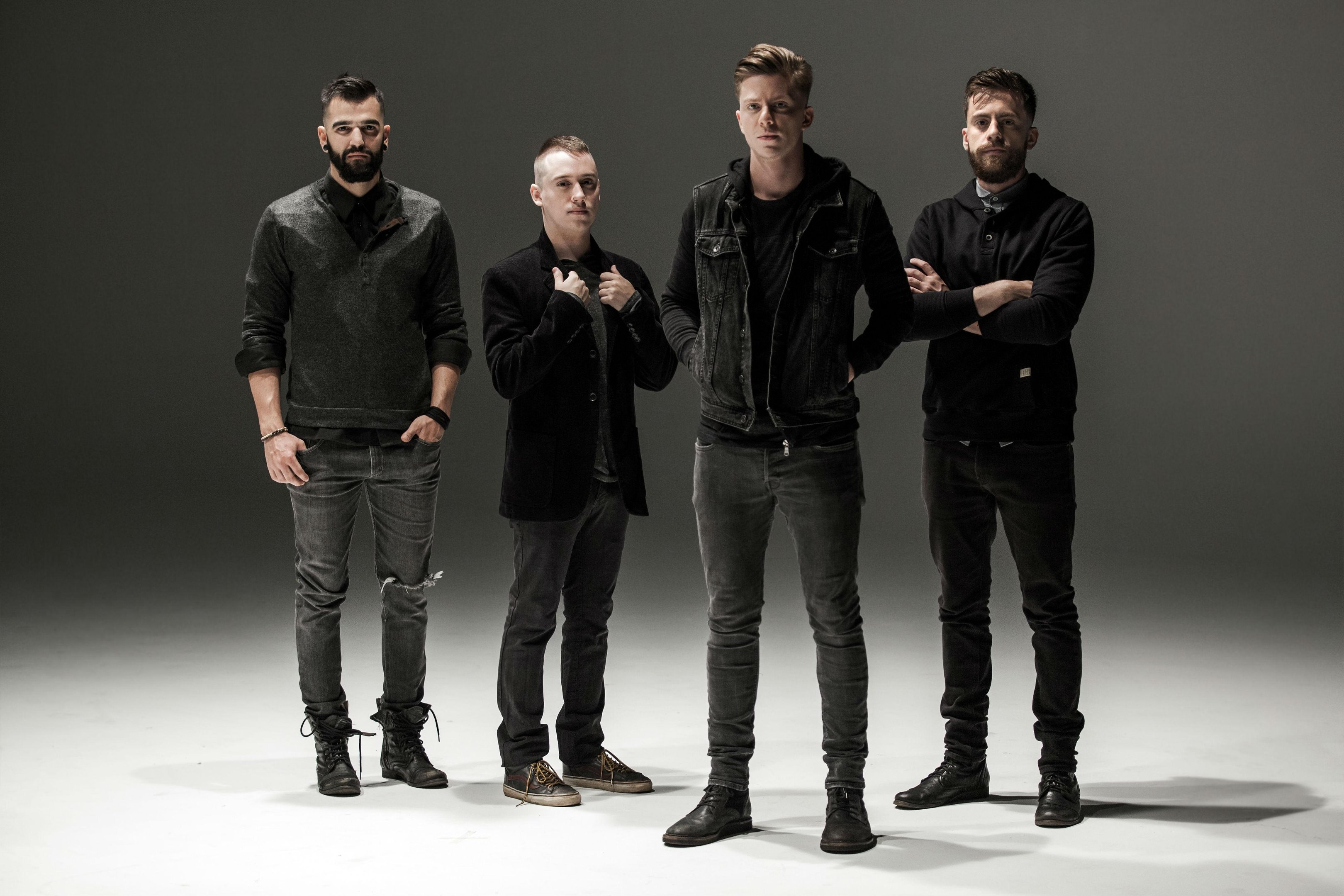 Banda traz o show de seu disco "&Eacute;ter"