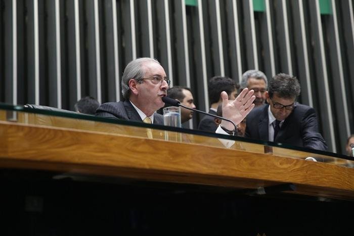 Calend&aacute;rio de Cunha prev&ecirc; que processo de impeachment se arrastar&aacute; at&eacute; outubro 