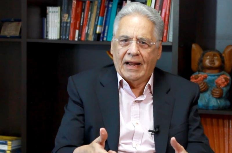  "Impeachment n&atilde;o &eacute; golpe, &eacute; rem&eacute;dio institucional", afirma FHC