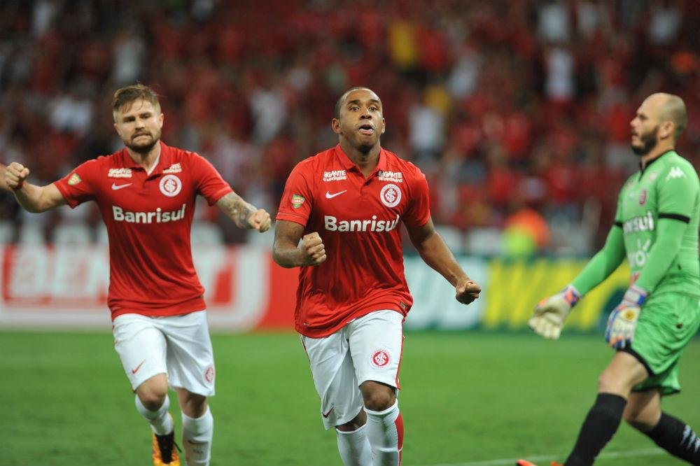 Colorado se recuperou de primeiro tempo ruim para chegar &agrave; 3&ordf; posi&ccedil;&atilde;o do Gauch&atilde;o