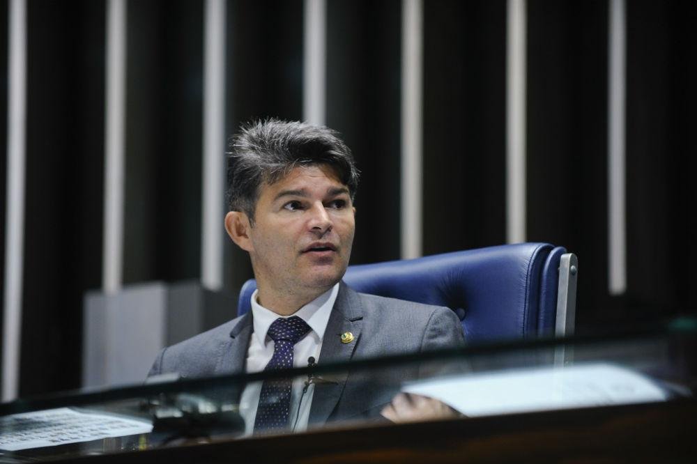 Representa&ccedil;&atilde;o &eacute; assinada pelos senadores Jos&eacute; Medeiros (PSD-MT) e Ricardo Ferra&ccedil;o (PSDB-ES)