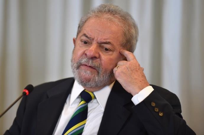 Para a defesa de Lula, o juiz S&eacute;rgio Moro autorizou a escuta e somente depois tentou encontrar uma justificativa para tal medida
