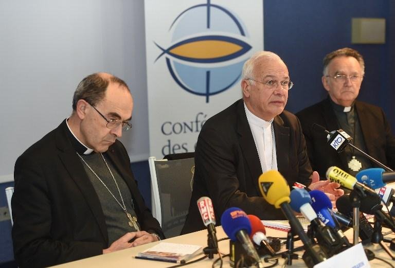 Bispo franc&ecirc;s pede perd&atilde;o por declara&ccedil;&otilde;es sobre pedofilia