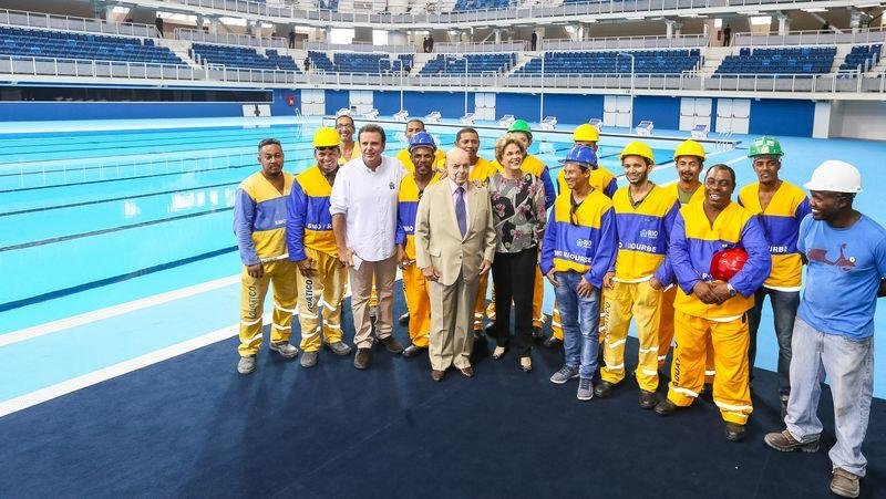 Presidente participou nesta sexta-feira do est&aacute;dio aqu&aacute;tico para a Rio 2016