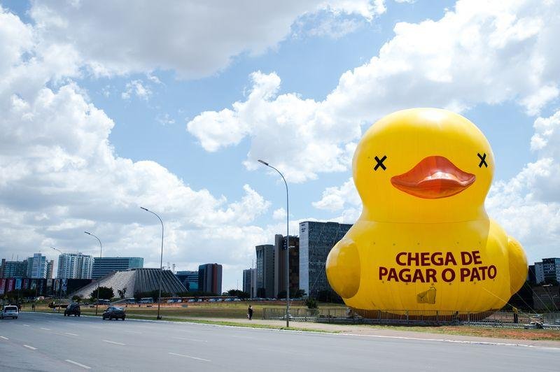 Pol&iacute;cia proibiu bonecos infl&aacute;veis durante manifesta&ccedil;&otilde;es