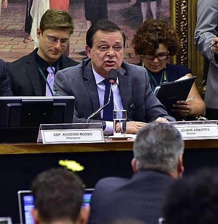 Relator insiste em impeachment por crime de responsabilidade