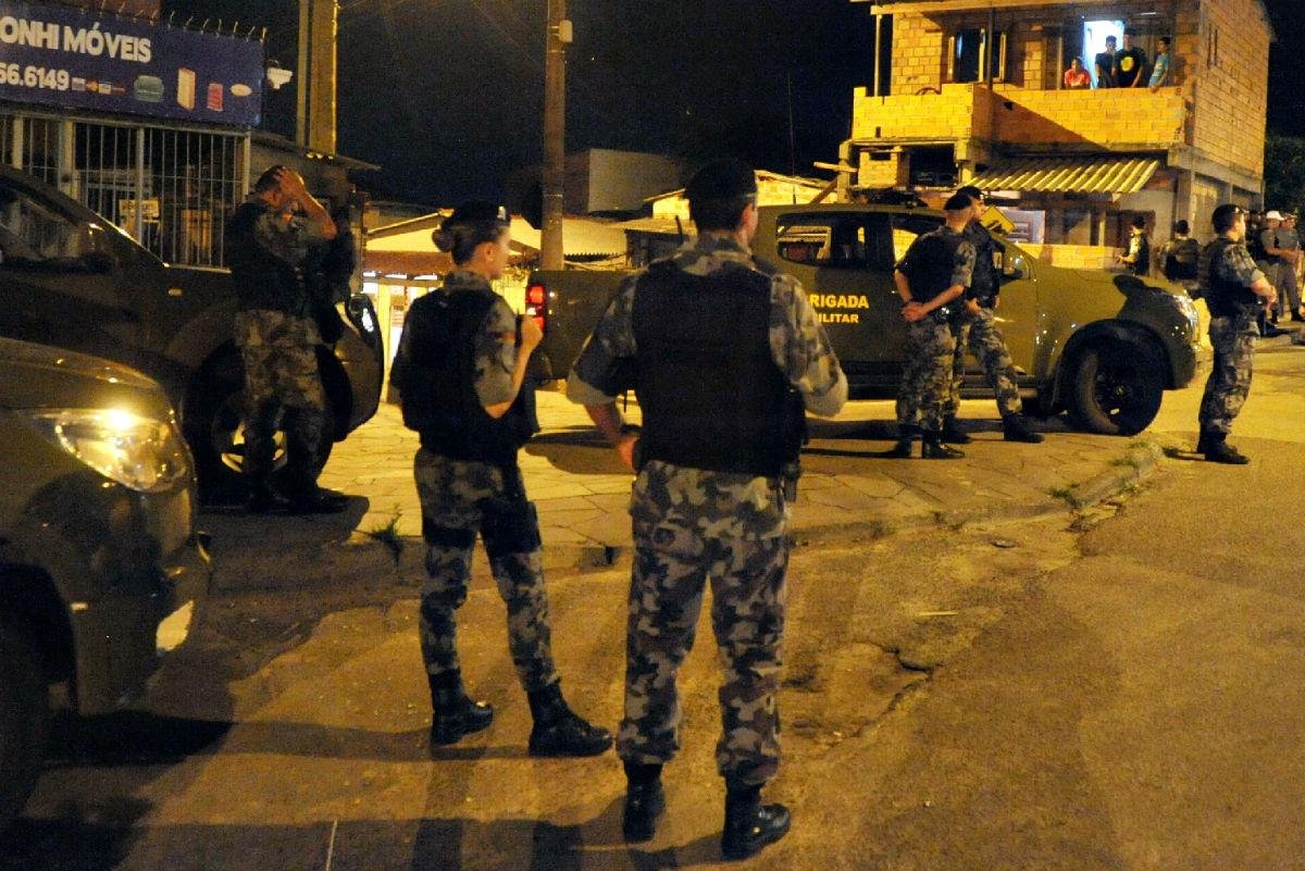 Mais de 100 agentes de seguran&ccedil;a do RS devem trabalhar no Rio durante os Jogos	