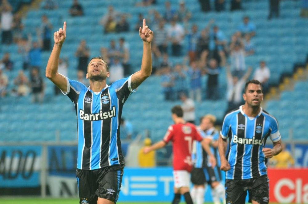 Bob&ocirc; minimiza m&aacute; fase da LDU antes do confronto pela Libertadores