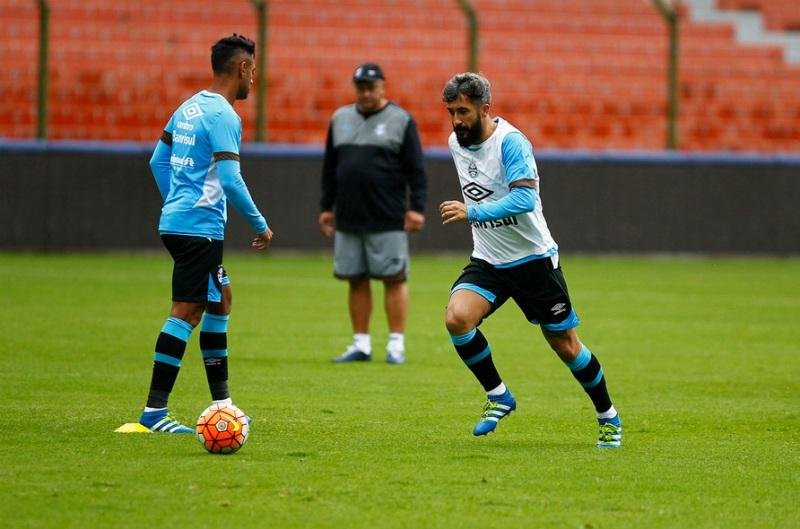 Gr&ecirc;mio mira classifica&ccedil;&atilde;o antecipada em duelo contra LDU