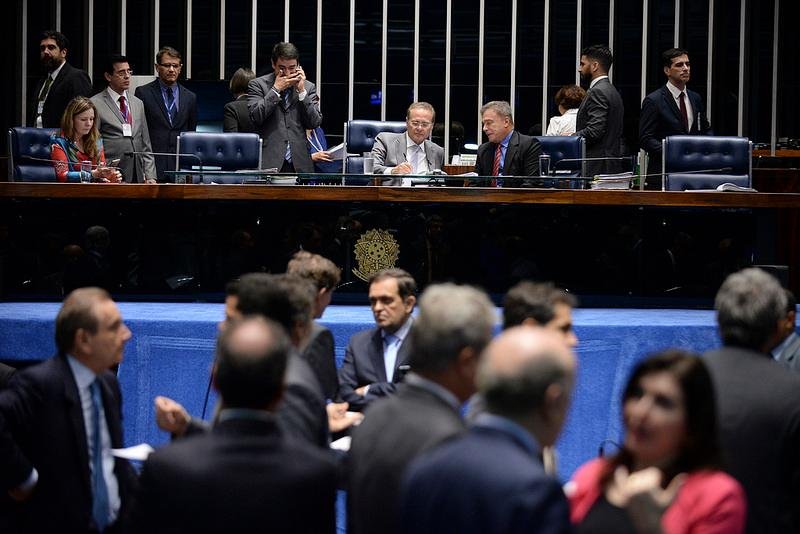 Novas regulamenta&ccedil;&atilde;o n&atilde;o permitir&aacute; mandatos consecutivos no Executivo e nas presid&ecirc;ncias do Congresso