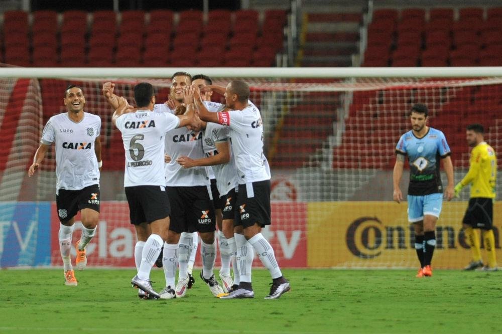 Rafael Moura e Dudu marcaram os gols no est&aacute;dio Beira-Rio