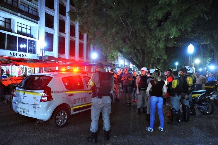 Tumulto ocorreu no in&iacute;cio da noite desta sexta-feira, no Centro de Porto Alegre