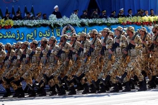 Ir&atilde; mostra parte de sistema antim&iacute;sseis russo em desfile militar
