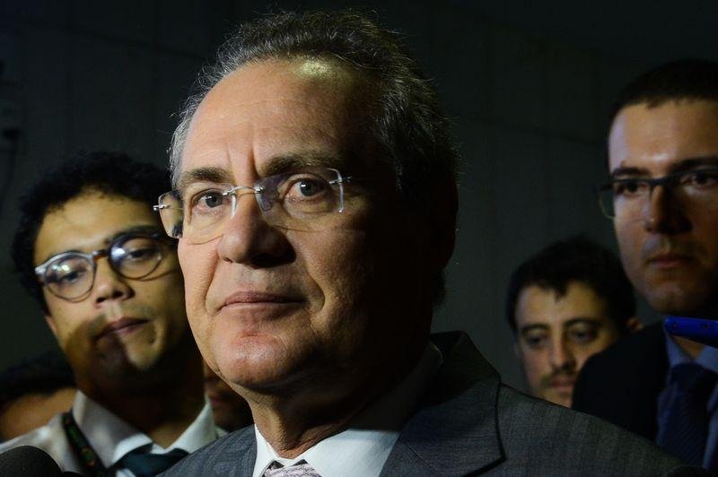 Temer quer abrir uma linha direta de negocia&ccedil;&atilde;o com o presidente do Senado, Renan Calheiros