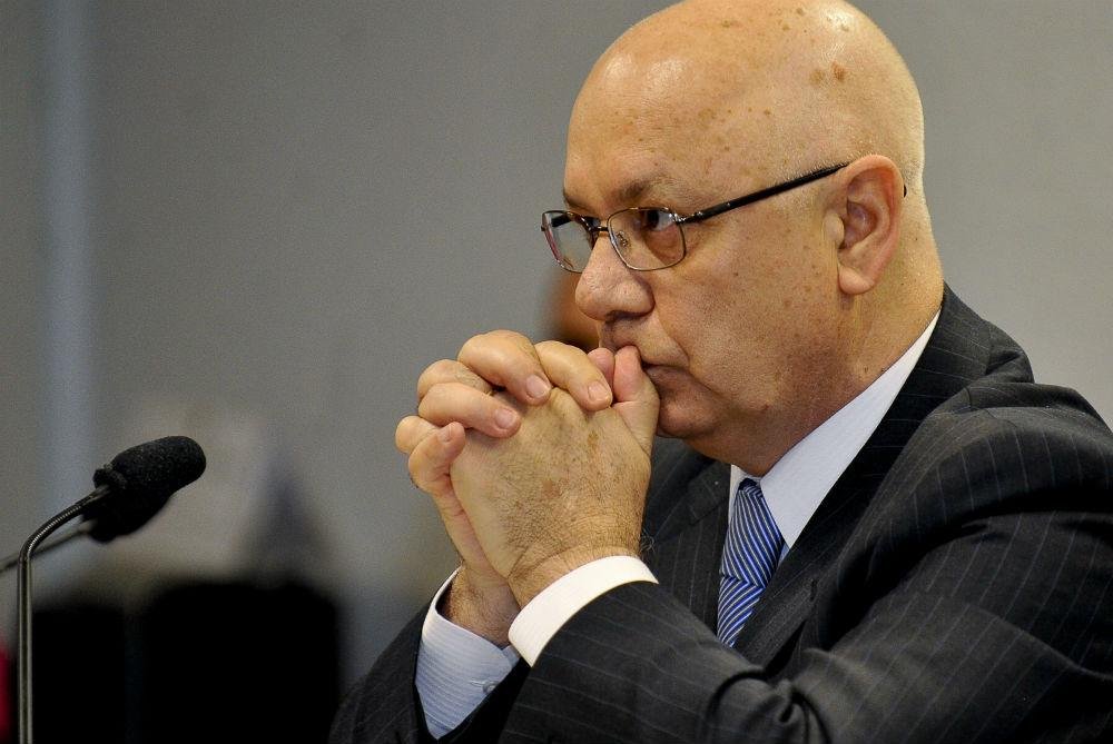 "Estou analisando", disse Teori, respons&aacute;vel pelas a&ccedil;&otilde;es da Opera&ccedil;&atilde;o Lava Jato no STF