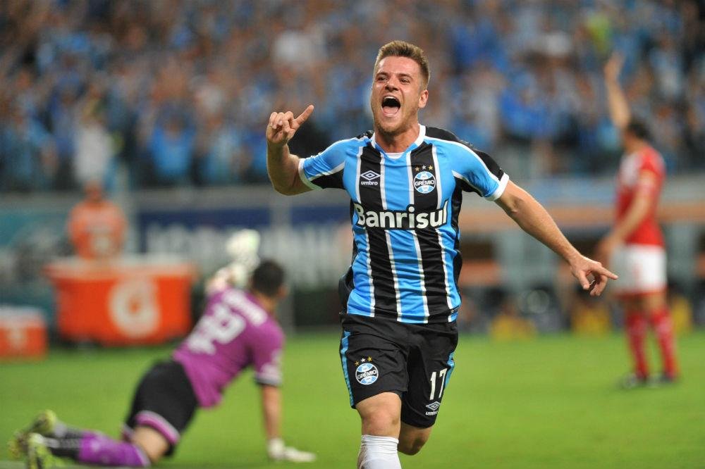 Gol de Ramiro garantiu vit&oacute;ria que d&aacute; confian&ccedil;a para o Tricolor nas oitavas de final da Libertadores