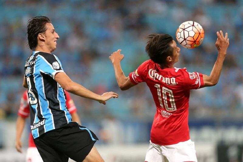Geromel desfalca Gr&ecirc;mio contra Juventude