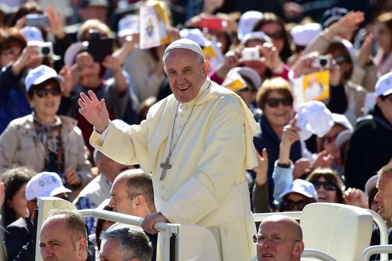 Papa expressou solidariedade na Pra&ccedil;a de S&atilde;o Pedro, no Vaticano
