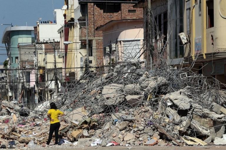 Tremor de terra teve magnitude 7,8 e &eacute; considerado o pior dos &uacute;ltimos 40 anos