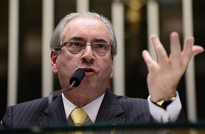 Em nota, Cunha argumentou que a pauta da C&acirc;mara pode parar por vontade da maioria dos deputados