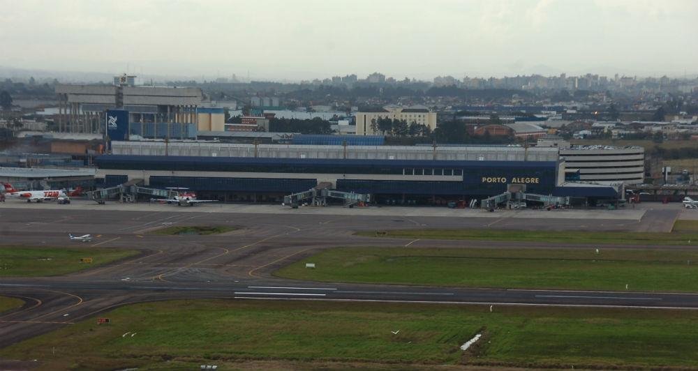 Terminal e mais tr&ecirc;s aeroportos devem ter administra&ccedil;&atilde;o privada