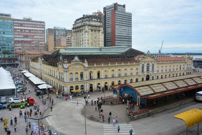 Mercado P&uacute;blico ficar&aacute; fechado, mas supermercados abrir&atilde;o normalmente 