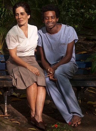 Gloria Pires e Fabr&iacute;cio Boliveira numa cena do novo filme que estreia nesta quinta
