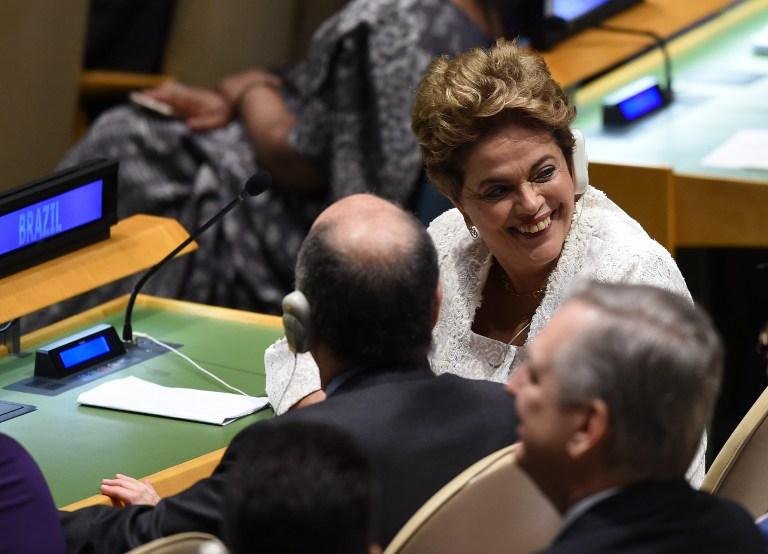 Dilma discursa em cerim&ocirc;nia de assinatura do Acordo de Paris na ONU