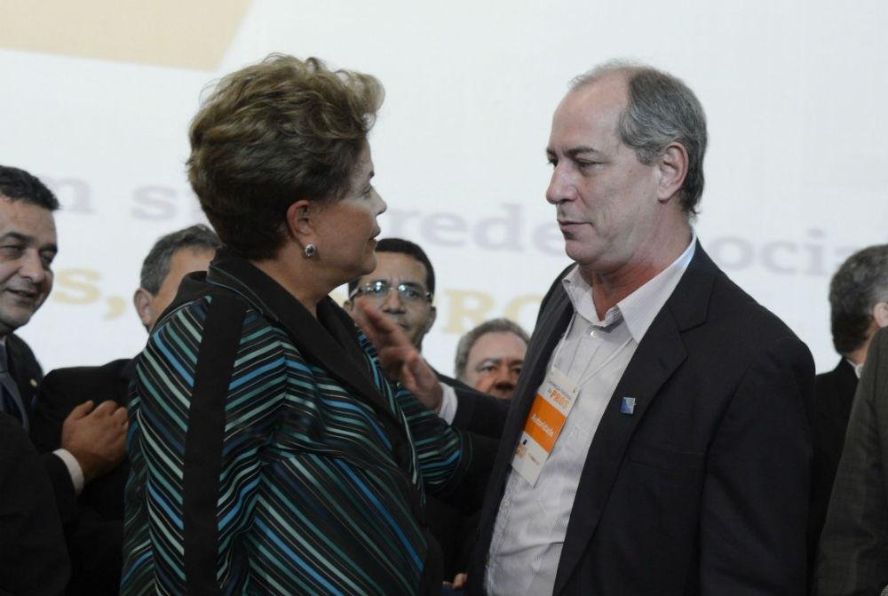 Ex-governador do Cear&aacute; acredita que existe um v&aacute;cuo no poder