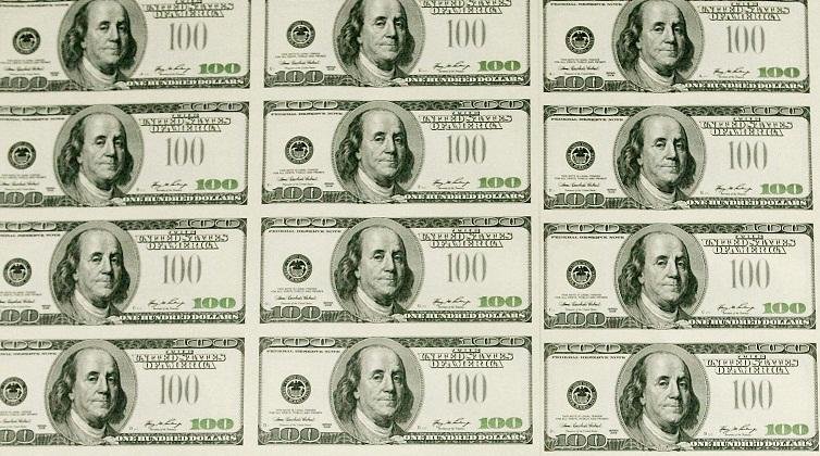 Moeda americana fechou o dia em R$ 3,56 