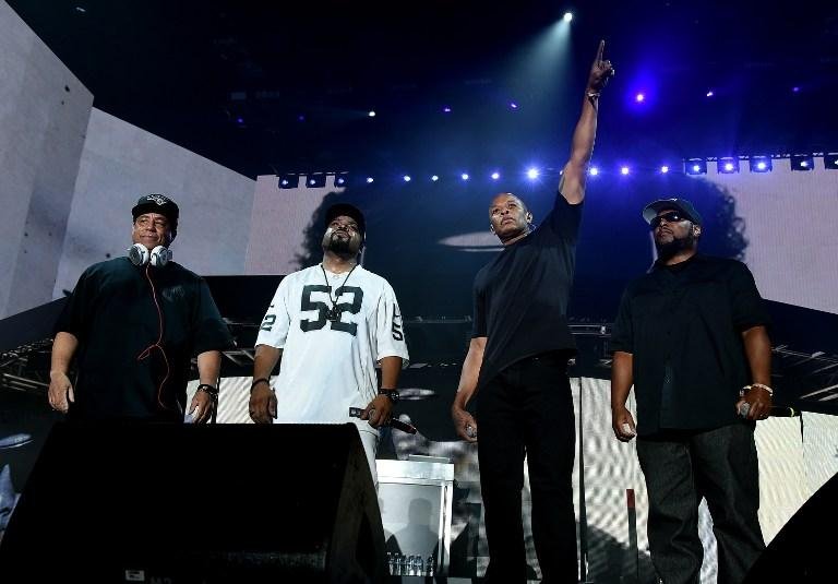 Ice Cube, Dr. Dre, MC Ren e DJ Yella n&atilde;o interpretaram m&uacute;sicas pr&oacute;prias do grupo 
