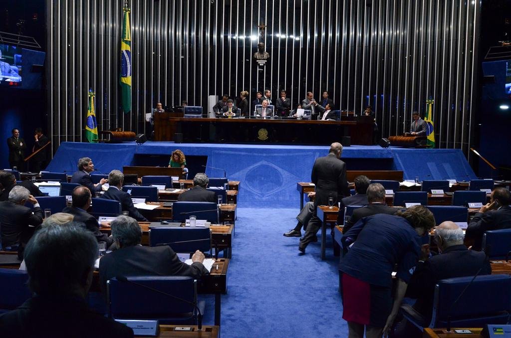 Senado aprova indicados pelos l&iacute;deres que ir&atilde;o compor a Comiss&atilde;o Especial do Impeachment