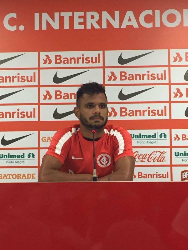 Volante do Inter elogiou Juventude e alertou para cuidados na decis&atilde;o do Gauch&atilde;o