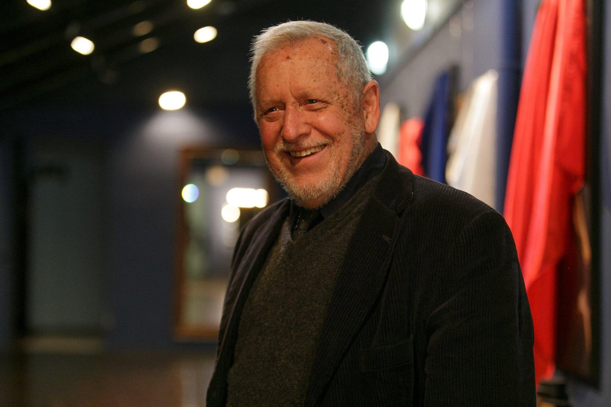 Morre dramaturgo ga&uacute;cho Ronald Radde aos 71 anos