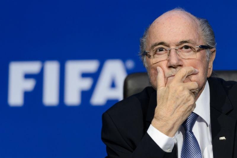 Blatter vai testemunhar no Tribunal Arbitral no caso Platini