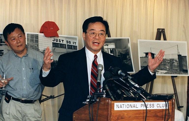 Ativista de direitos humanos chin&ecirc;s Harry Wu morre aos 79 anos