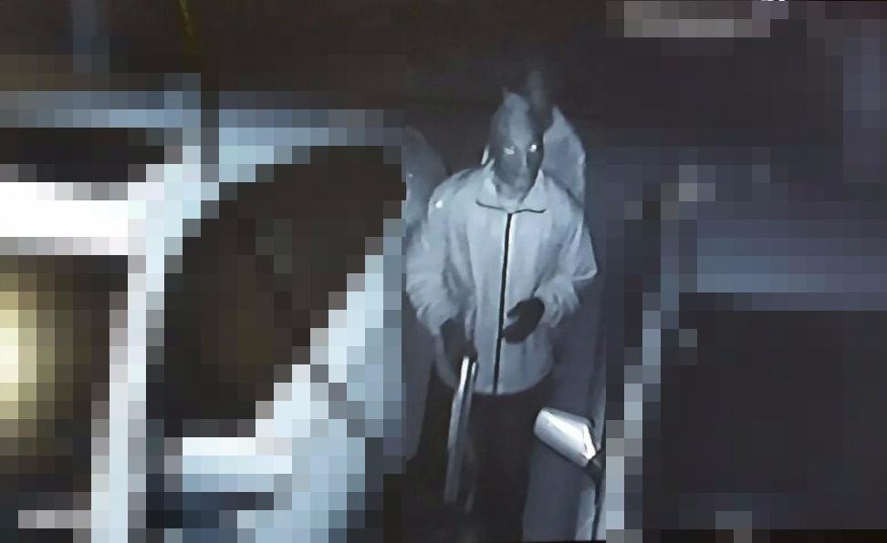 Grupo armado invadiu resid&ecirc;ncia no bairro Bela Vista