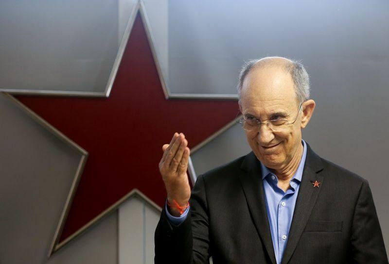 Reuni&atilde;o comandada por Rui Falc&atilde;o contou com a presen&ccedil;a de 45 dos 57 deputados, na sede do partido 