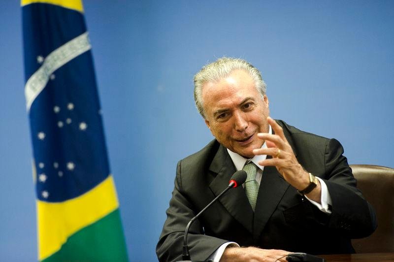 Vice-presidente pretende manter at&eacute; 25 minist&eacute;rios dos atuais 31 