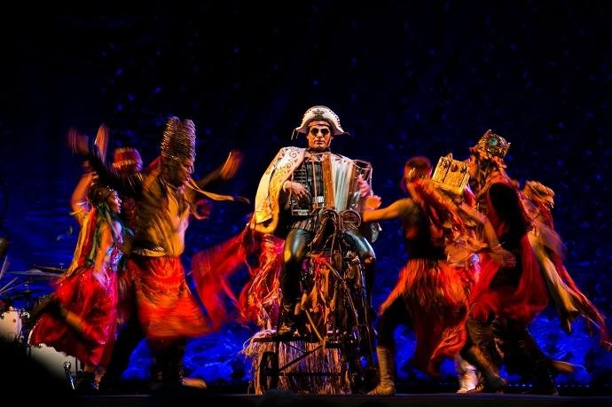 O cantor Marcelo Mimoso estreou no teatro no papel de Luiz Gonzaga