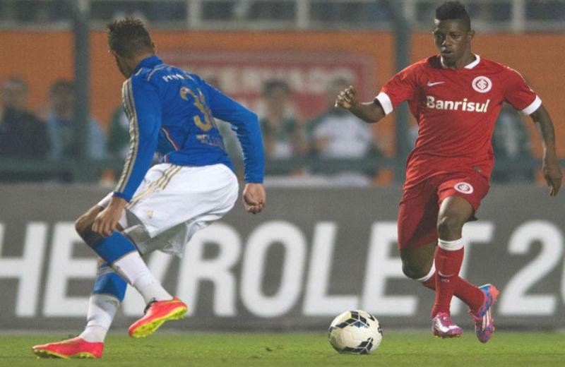 Inter emprestou Leandro para o Vila Nova