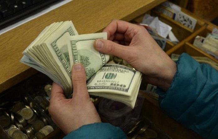 Moda americana encerrou o dia cotada a R$ 3,4374 no mercado &agrave; vista