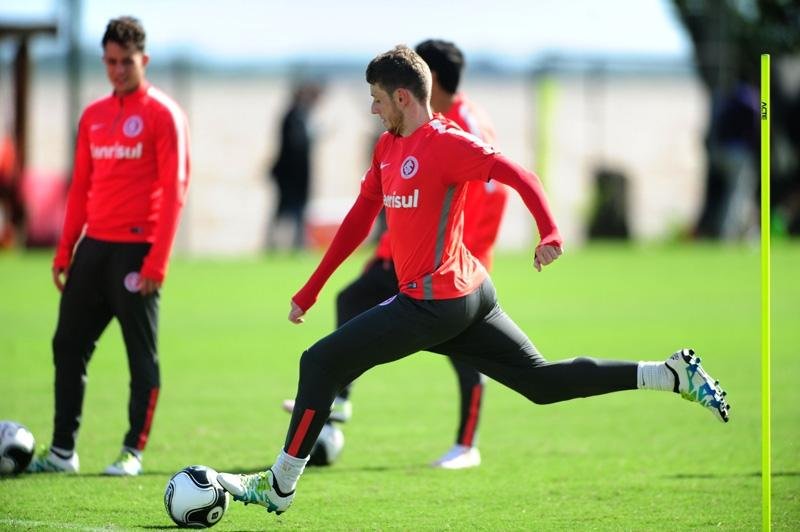 Atacante do Inter deve ser chamado para conversa e eventual puni&ccedil;&atilde;o ap&oacute;s expuls&atilde;o contra o Juventude