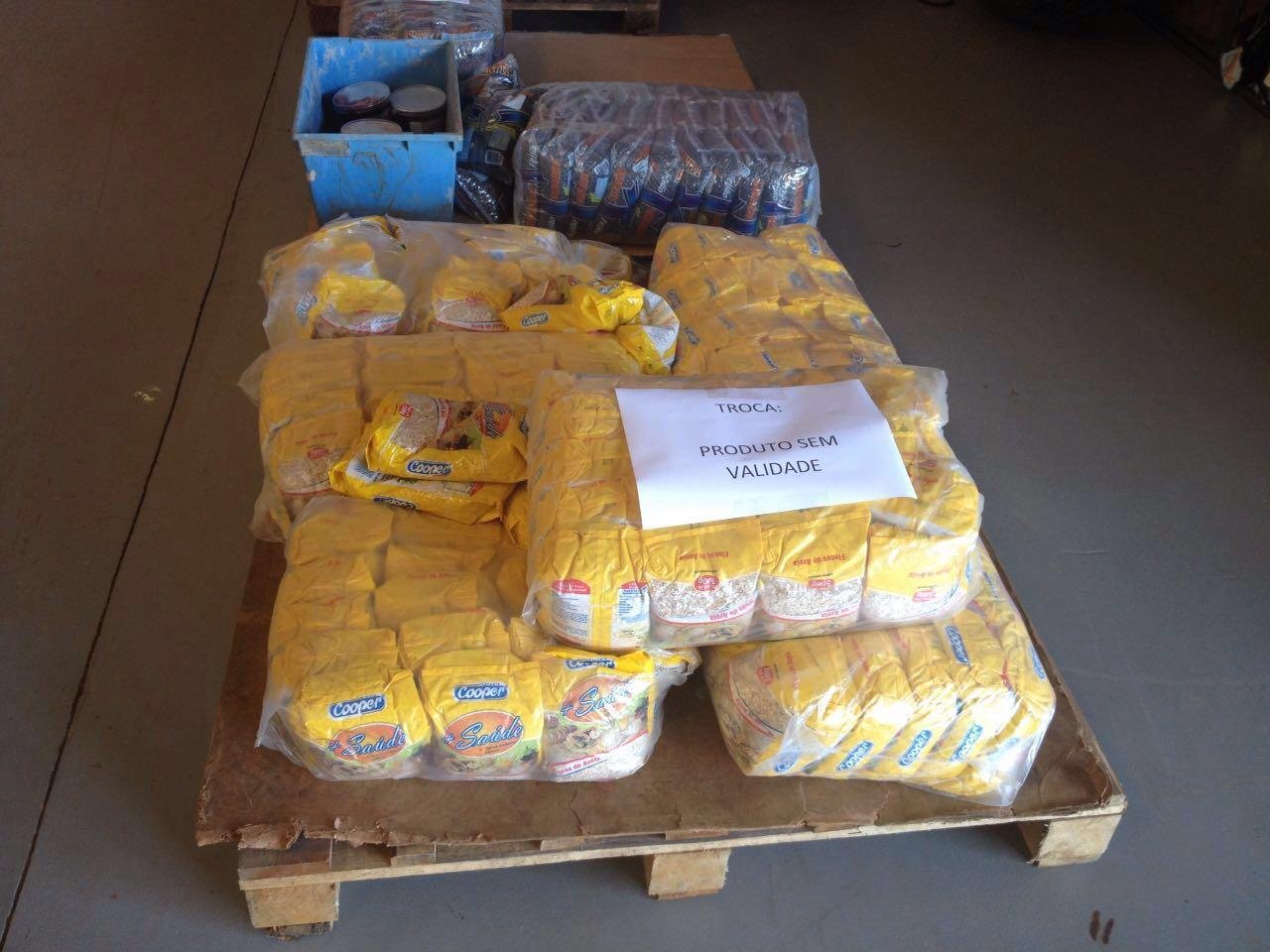 Empresas suspeitas de fornecer alimentos impr&oacute;prios para pres&iacute;dios s&atilde;o alvo de opera&ccedil;&atilde;o